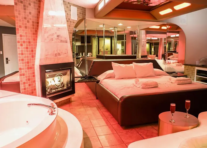 Hotel Essence 4*